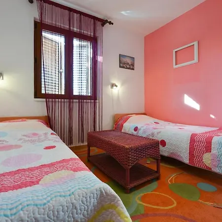 公寓 Sunny,spacious Apartmant Pag *